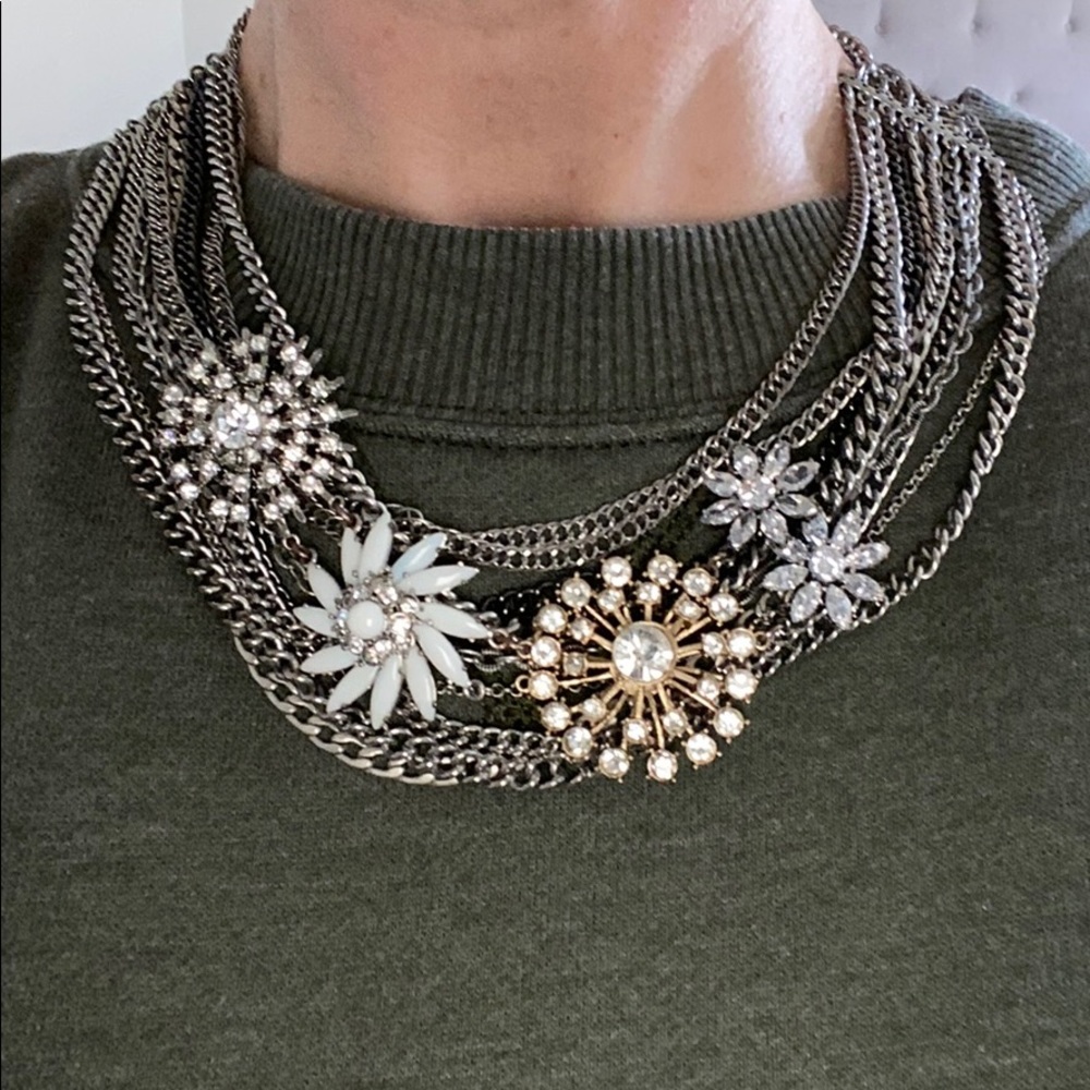 Stella & Dot Beautiful Vintage chunky necklace